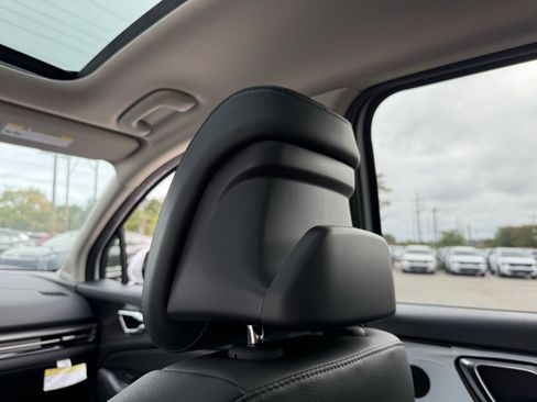 New 2026 Kia Sportage SX image 32