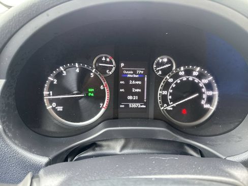 Used 2023 Lexus GX 460 Premium w/ Premium Package AWD/4WD image 17