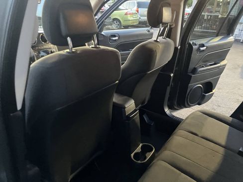 Used 2012 Jeep Patriot Sport w/ PWR Value Group AWD/4WD image 27