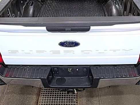 Used 2024 Ford F350 XLT AWD/4WD image 12