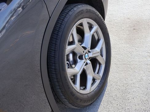 Used 2025 BMW X4 xDrive30i image 42