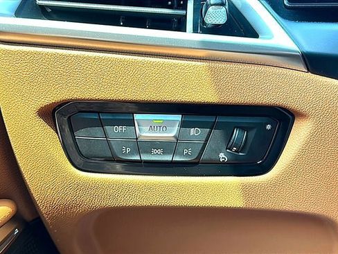 New 2026 BMW 330i Sedan w/ Premium Package RWD image 58