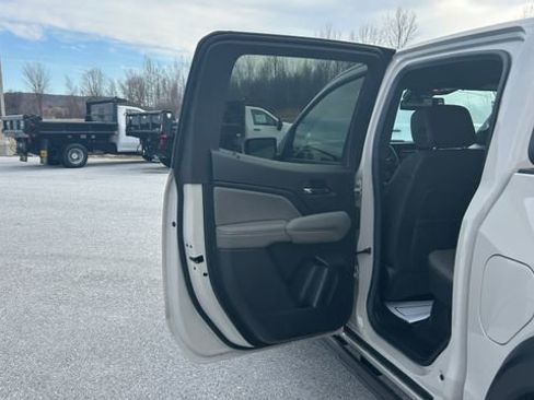 New 2026 Chevrolet Colorado ZR2 AWD/4WD image 31