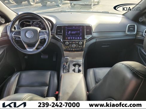 Used 2021 Jeep Grand Cherokee Limited AWD/4WD image 18