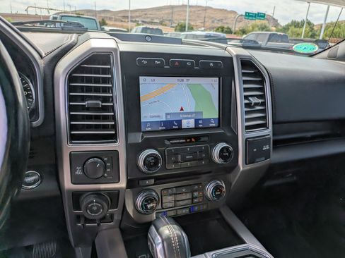 Used 2018 Ford F150 Platinum w/ Equipment Group 701A Luxury AWD/4WD image 26