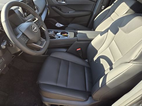 New 2026 Nissan Rogue Dark Armor FWD image 11