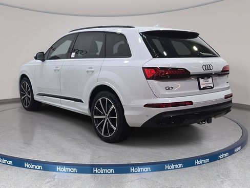 Used 2023 Audi Q7 3.0T Premium Plus w/ Premium Plus Package AWD/4WD image 8