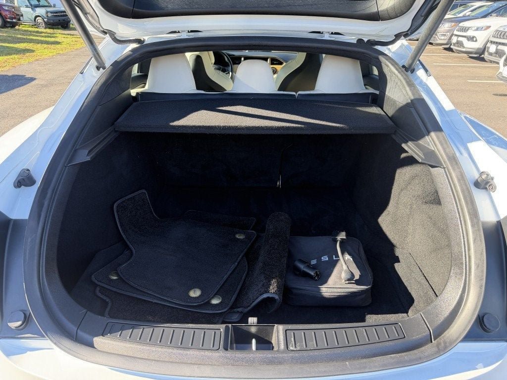 Used 2020 Tesla Model S AWD image 5