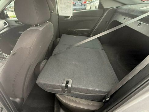Used 2021 Hyundai Accent SE FWD image 41