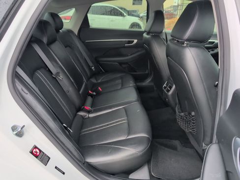 Used 2021 Hyundai Sonata Limited image 32