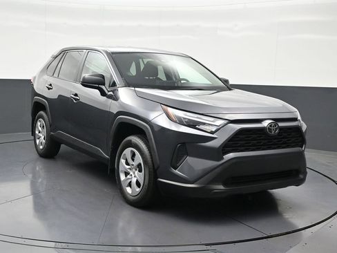Used 2024 Toyota RAV4 LE image 8