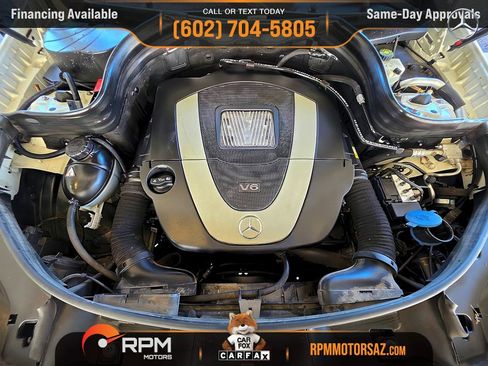 Used 2011 Mercedes-Benz GLK 350 4MATIC image 32