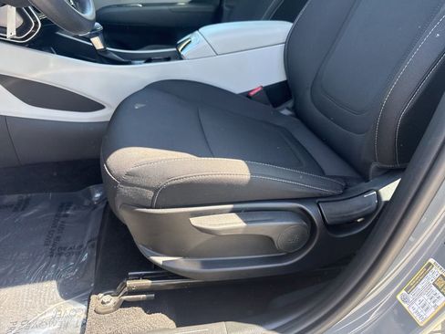 Used 2024 Hyundai Tucson SE AWD/4WD image 15