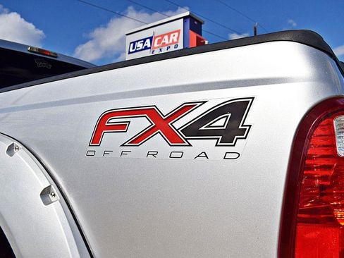 Used 2015 Ford F250 XLT w/ XLT Value Package AWD/4WD image 60