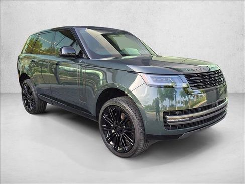 Used 2026 Land Rover Range Rover SE AWD/4WD image 3