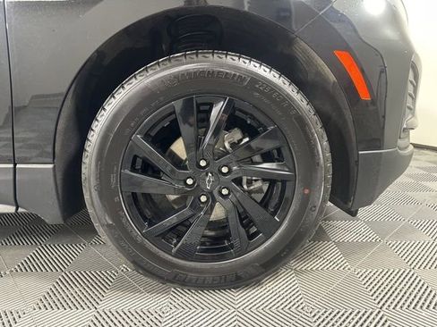 Used 2024 Chevrolet Equinox LS w/ LS Convenience Package image 9