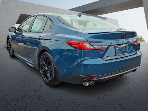 Certified 2026 Toyota Camry SE w/ Convenience Package image 4