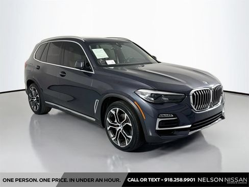 Used 2020 BMW X5 xDrive40i w/ Convenience Package AWD/4WD image 3