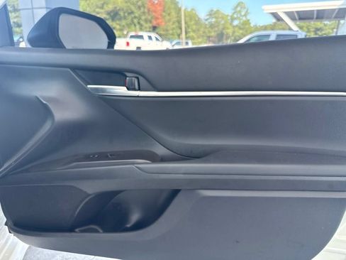 Used 2024 Toyota Camry SE FWD image 35