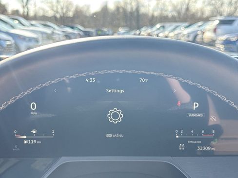 Used 2025 INFINITI QX80 Sensory AWD/4WD image 15