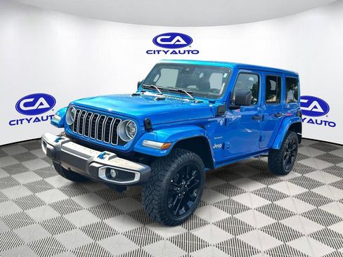 Used 2024 Jeep Wrangler Unlimited Sahara AWD/4WD image 1