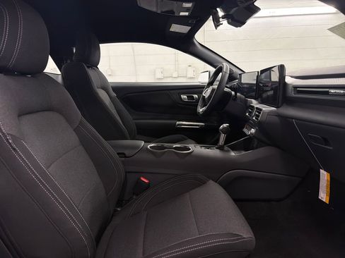 New 2026 Ford Mustang Coupe image 27