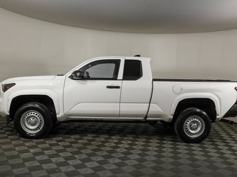 Used 2024 Toyota Tacoma SR RWD image 19