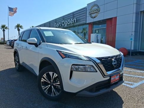 Certified 2023 Nissan Rogue SV image 1