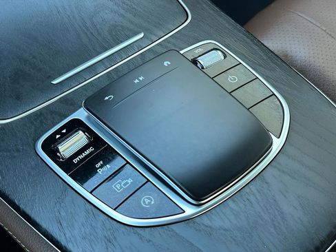 Used 2023 Mercedes-Benz E 350 E 350 image 49