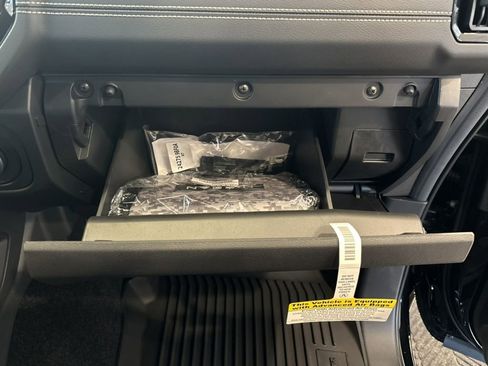 New 2026 Nissan Frontier SV w/ All-Weather Content Package image 28