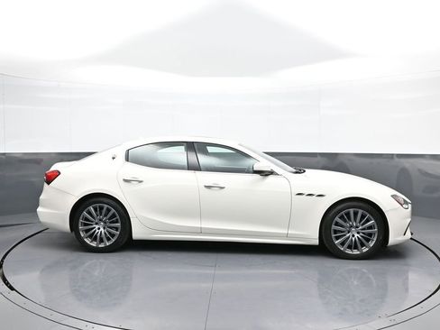 Used 2022 Maserati Ghibli Modena image 5