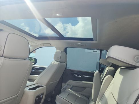 Used 2022 GMC Yukon XL Denali RWD image 25