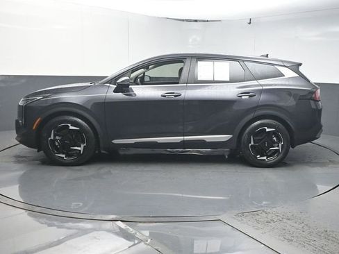 Used 2026 Kia Sportage EX FWD image 5