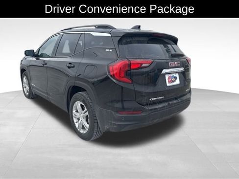 Used 2020 GMC Terrain SLE w/ Driver Convenience Package image 6