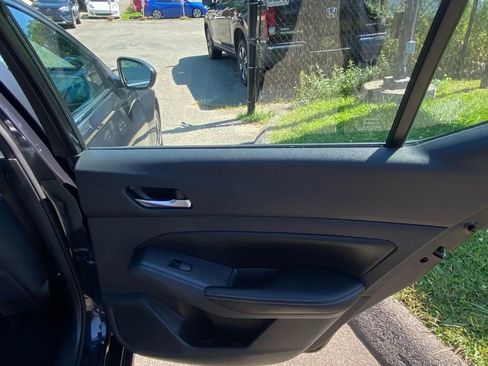 Used 2022 Nissan Altima 2.5 SV image 15