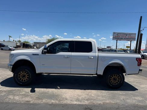Used 2015 Ford F150 Lariat w/ Equipment Group 502A Luxury AWD/4WD image 4