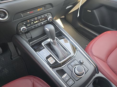 New 2025 MAZDA CX-5 Carbon Edition image 13