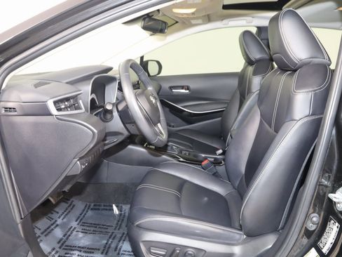 Used 2022 Toyota Corolla XLE image 10