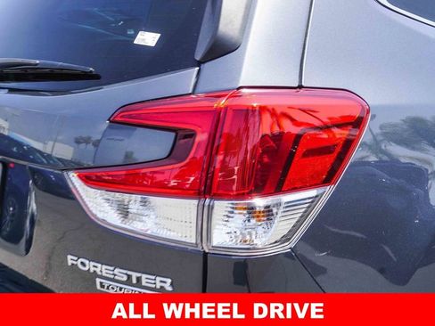 Used 2020 Subaru Forester Touring AWD/4WD image 7