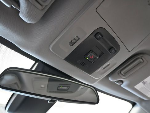 Used 2024 Toyota Camry SE image 20