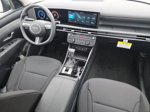 New 2026 Hyundai Tucson SE image 21