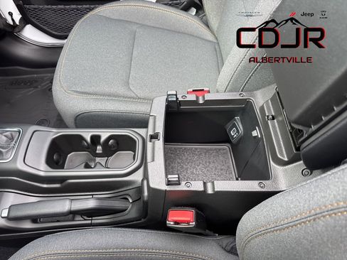 New 2026 Jeep Wrangler Sport S image 40