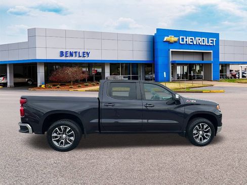 Used 2023 Chevrolet Silverado 1500 LT image 6