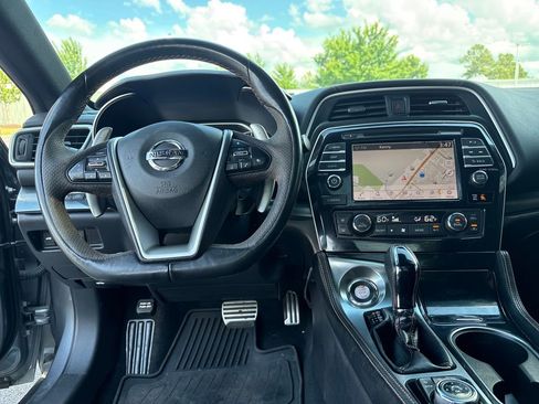 Used 2020 Nissan Maxima SR w/ Illumination Package FWD image 36