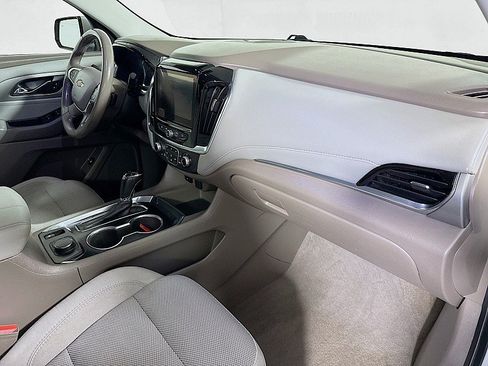 Used 2019 Chevrolet Traverse LT FWD image 29