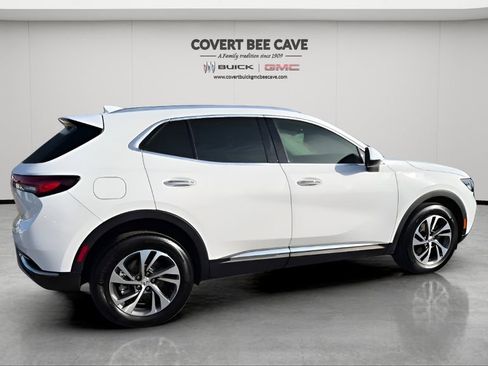 Used 2023 Buick Envision Essence image 10