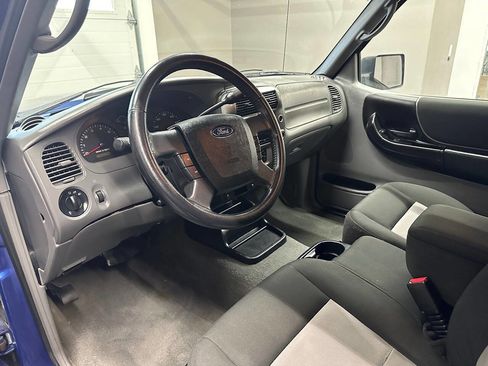 Used 2011 Ford Ranger XLT image 13