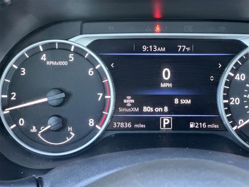 Used 2022 Nissan Sentra SR w/ Midnight Edition image 27