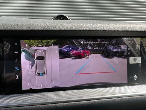 Certified 2025 Porsche Cayenne E-Hybrid AWD/4WD image 29