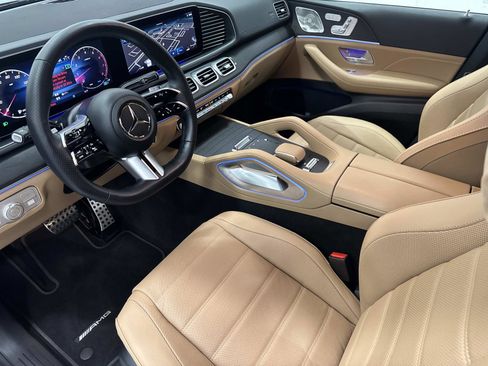 Certified 2025 Mercedes-Benz GLS 450 4MATIC image 22